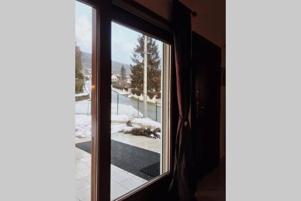 Maison Entiere Au Pied Du Plateau Du Retord 2 Chambres Sdb - Vouvray Ochiaz Exteriér fotografie